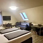 Hotel Mythos 
