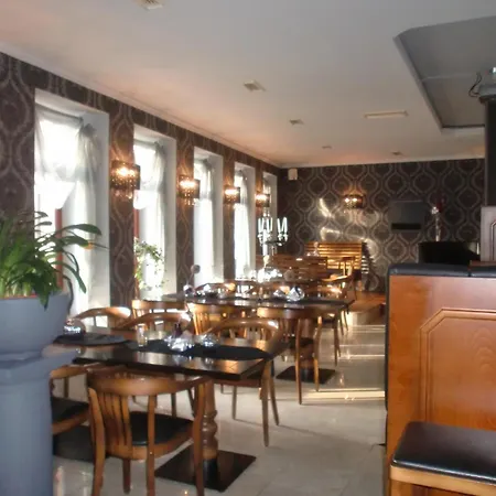 Hotel Mythos 3*